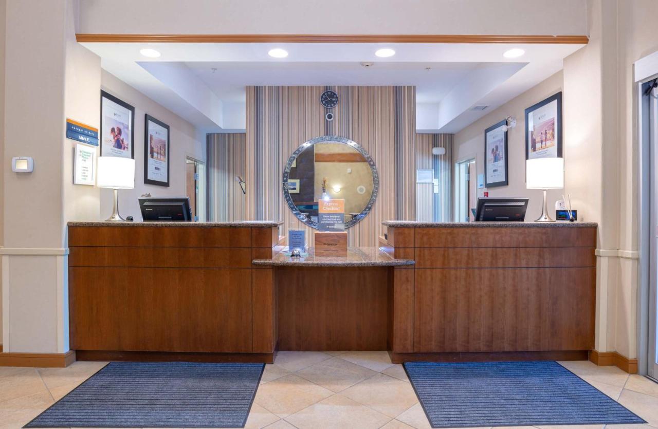 Sandman Hotel And Suites Squamish Eksteriør billede
