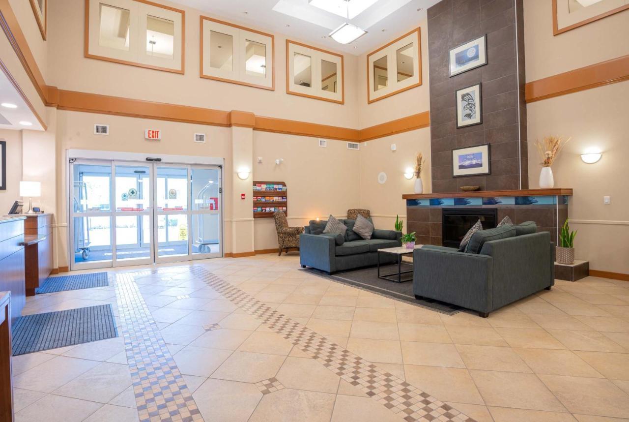 Sandman Hotel And Suites Squamish Eksteriør billede